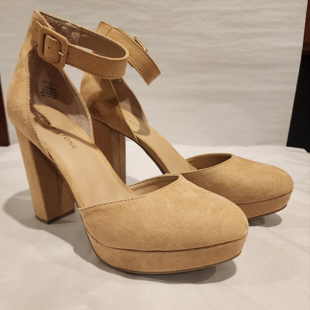 Sun+Stone Tan Ankle Strap Heel Size 10